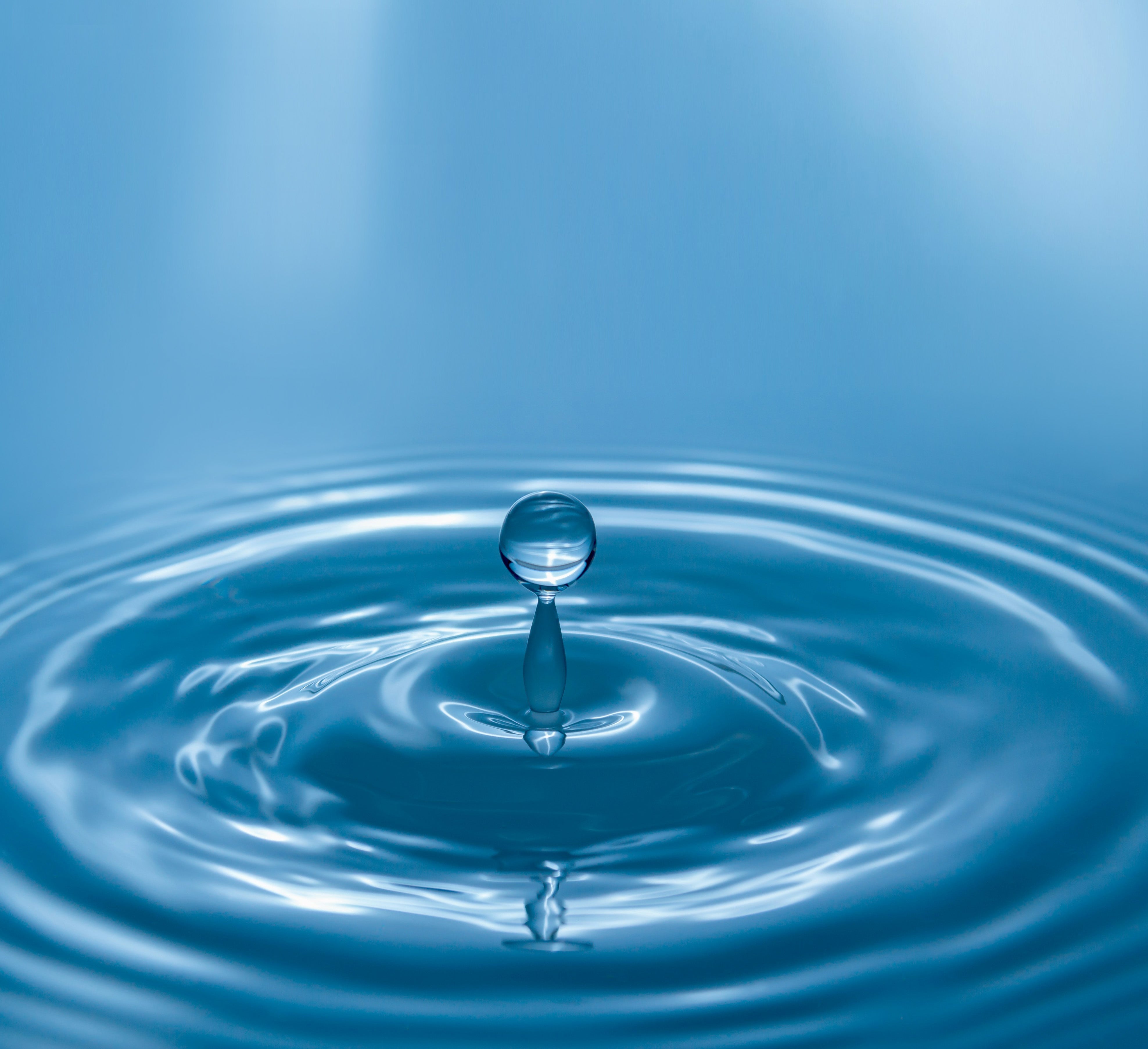 <p>WHERE CLINICAL SCIENCE MEETS SKIN LONGEVITY</p>